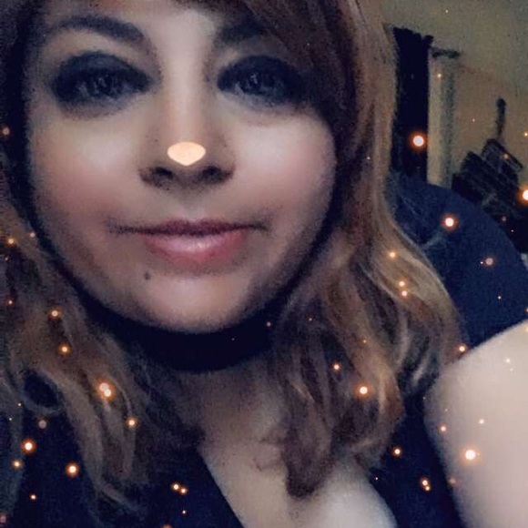 Meet your Posher, Maricruz - Picture 8 of 13